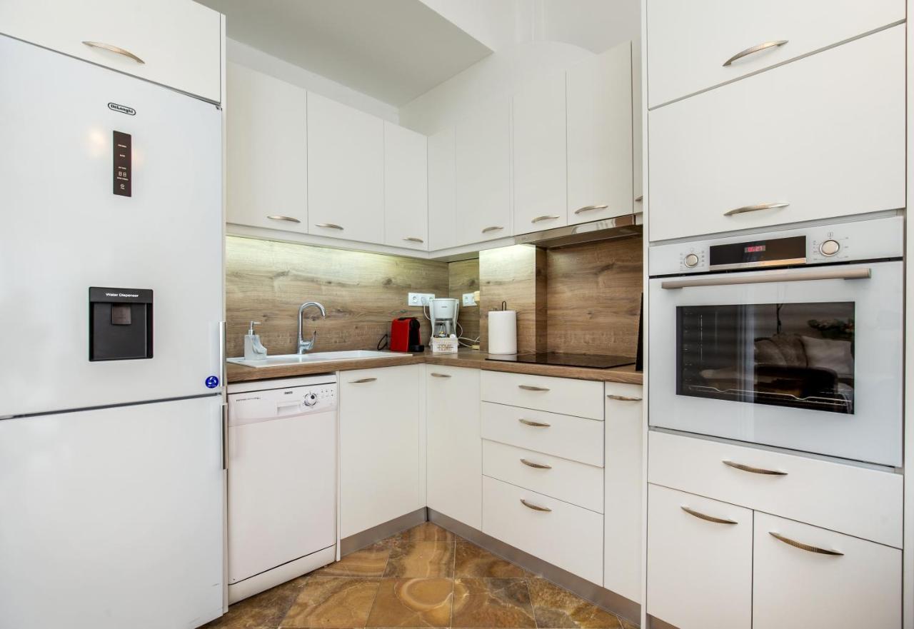 Onarhome Potos Exterior foto