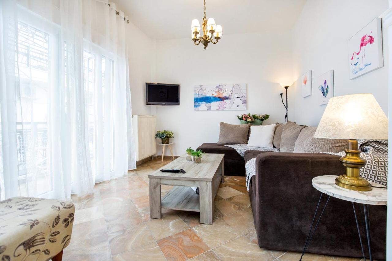 Onarhome Potos Exterior foto